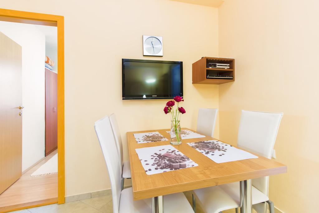 Oaza Tribunj Sea View Apartment Room photo